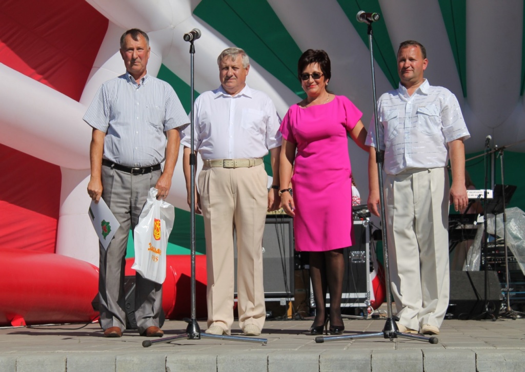 48545.jpg 48545.jpg